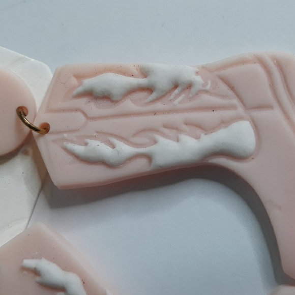 CLAY WESTERN STYLE BOOTS DANGLE EARRING - Picture 7 of 8